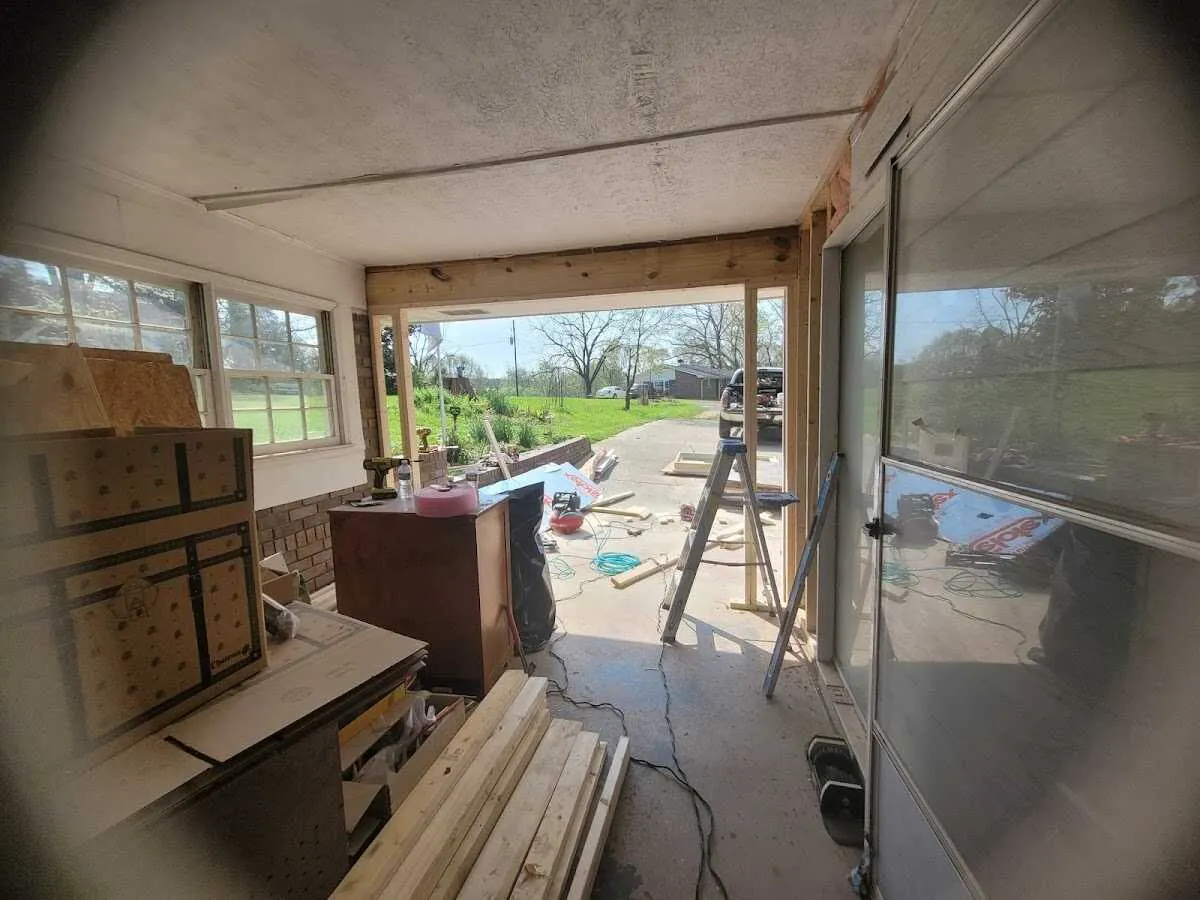 Air movers and dehumidifier for Drying & Dehumidification in Beaumont